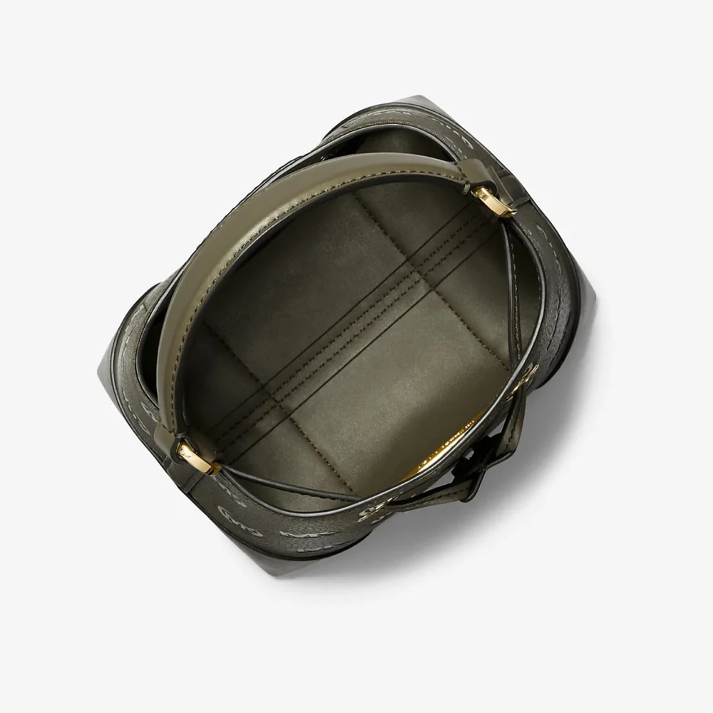 MICHAEL KORS
Mercer Small Logo Embossed Leather Bucket Bag
COLOR OLIVE
NWT - Picture 4 of 16